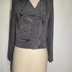 Blank NYC women’s gray faux suede biker jacket size XS